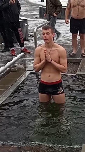 BAPTISM 2026/ MEN BATHE In ICE HOLE/part 200/NEW⚡ EPIPHANY BATHING/ |WINTER SWIM/ICE BATH #shorts