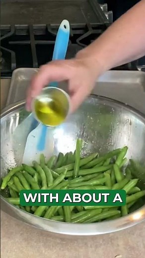 How to Make Simple, Delicious Roasted Green Beans in the Oven