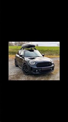 MINI Cooper SE Countryman — Is It Perfect for the City?