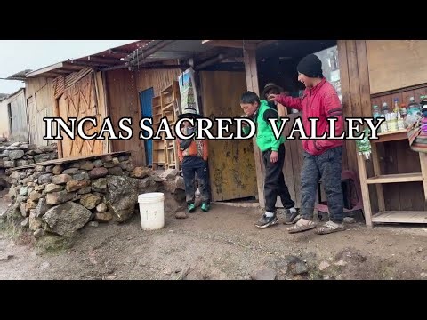 Walking Tours in the Sacred Valley of the Incas: History, Nature & Community