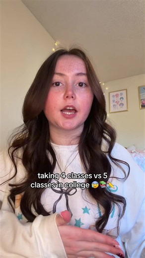 4 vs 5 classes in college…😭💔 #college #collegelife #collegeclasses #collegefreshman #relatable