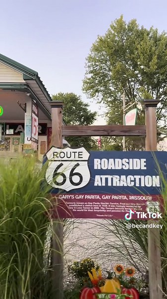 Exploring Chappell Roan's HOT TO GO! in Springfield, MO