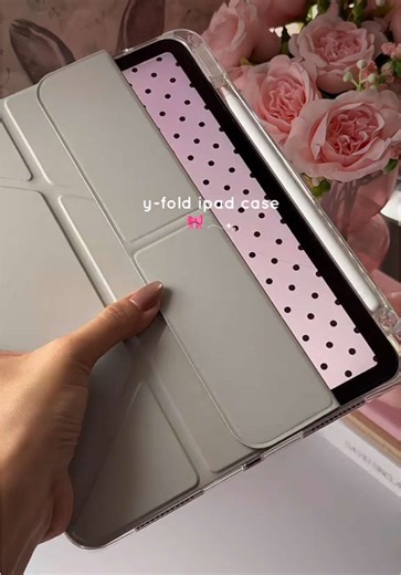 Stylish and Functional iPad Case Review