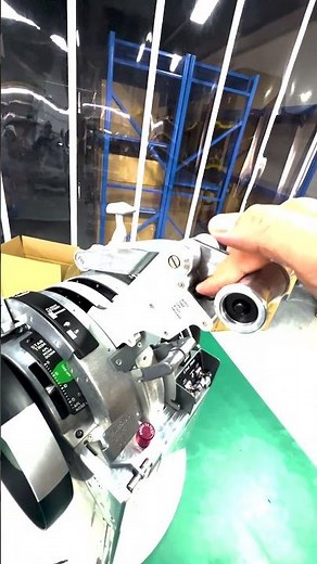 Before this week’s end-of-year update, here’s a little 737 nerd ASMR sneak peek!