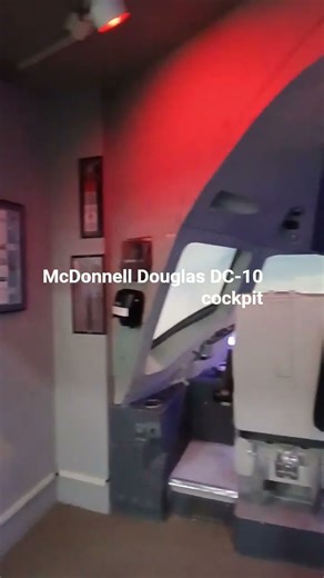 McDonnell Douglas DC-10 cockpit