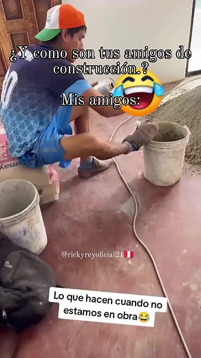 721K views · 3.8K reactions | Cuando en la obra no está el jefe. 藍 | Roy Ricky Rey Mozombite | Facebook