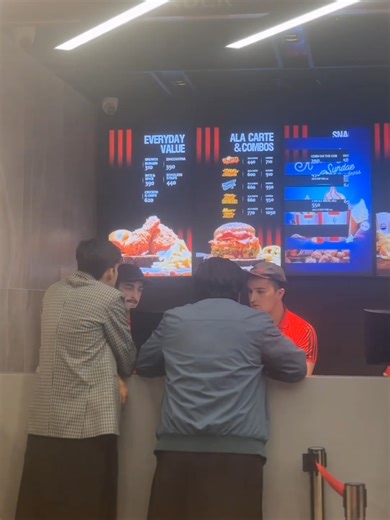 Cashier at KFC: A Heartwarming Story