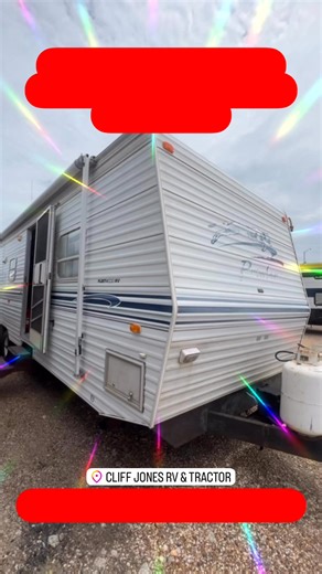 FRESH Trade WON’T Last Long: Pre-Owned 2000 Fleetwood Prowler 31G Bunkhouse Travel Trailer- TEXAS BEST PRICING! . . . The 2000 Fleetwood Prowler 31G is a travel trailer with a length of 31 feet. It has an aerodynamic front profile, is equipped with a tough aluminum construction type, and has one slide.. The interior features a color-coordinated designer interior, oak mortise and tenon cabinet doors, and full-length vinyl flooring. The trailer can sleep up to 6 people. Family Owned & Operated: Gr