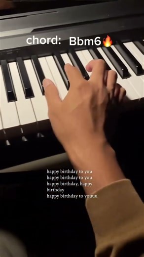 How to play happy birthday song on keyboard 🎹
