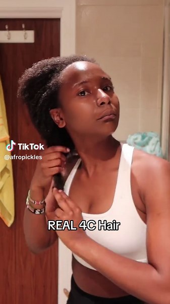 And it’s both moisturized & detangled. #4chair #type4hair #afrohair #shrinkage
