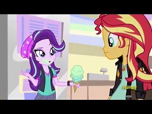 Sunset Shimmer & Starlight Glimmer at the Mall