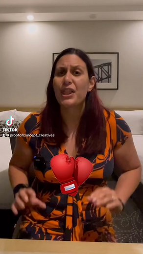 Octopus Punches Fish: Unveiling the Underwater ‘Slap’ Octopuses have been observed engaging in a surprising behavior: punching fish during collaborative hunts.Key Insights: • Behavior Observed: Researchers have documented octopuses using their arms to deliver swift, targeted movements—referred to as “punches”—toward fish during joint hunting expeditions. • Purpose of Punching: The primary theories for this behavior include: • Maintaining Hunting Order: Octopuses may punch fish to assert dominanc