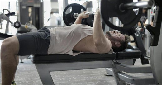 How many days do you have to bench press to boost strength by 28%? New research