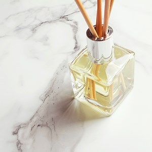 DIY: Reed Diffuser | dōTERRA Essential Oils
