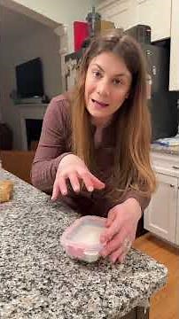 MAKING A COTTAGE CHEESE CHEESECAKE…