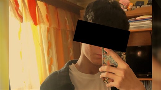 "Toată viaţa lui era pe telefon". Gabriel ajunsese la nivelul 10 în jocul care l-a împins spre moarte