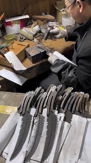 Handmade Knife: Crafting a Masterpiece with Precision
