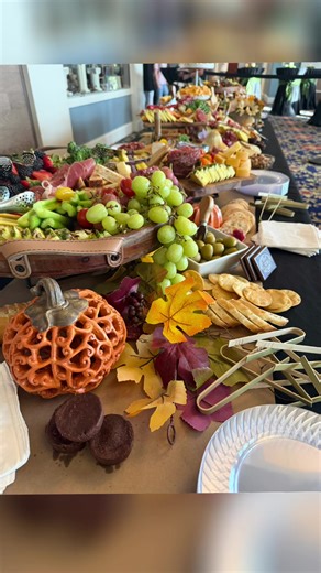 We had the pleasure of setting up this stunning Grazing Table for The Church of the Harvest. 🌿🍁 The vibrant fall colors in both the food and décor brought such a festive, cozy touch! 🧡🍂🥖🧀 #GrazingTable #FallCatering #FoodArt #CateringGoals #SeasonalEats