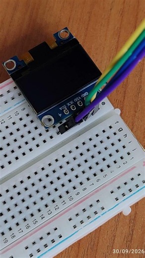 I Turned a GIF Into a Tiny OLED Display with Arduino! 🤯