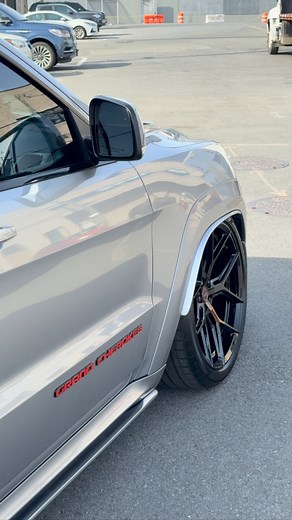 3.2K views · 6.1K reactions | #bagged #jeep #hellcatredeye #hellcat #srt #dodge #mopar #airsuspension #challenger #charger #hemi #demon #musclecar #airliftperformance #lifeonair #trackhawk #Vossen | The Beast | Facebook