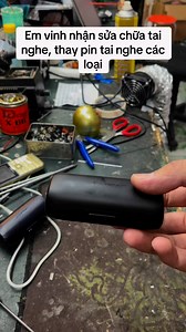 13K views · 45 reactions | Shop chuyên sửa chữa tai nghe, thay pin tai nghe các loại ae cần hỗ trợ em vinh tư vấn #vinh_sửa_loa_bluetooth #sửa_tai_nghe_hà_nội #thay_pin_tai_nghe_bose #thay_pin_tai_nghe_airpods #thay_pin_tai_nghe_sony #thay_pin_tai_nghe_jbl #thay_pin_tai_nghe_sennheiser | Sửa loa bluetooth - sửa tai nghe | Facebook
