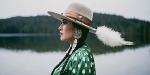 Tia Wood Is a Cree and Salish TikTok Creator Sharing the Beauty of Her Culture Online | ELLE Canada Magazine | Beauty, Fashion and Lifestyle Trends & Celebrity News