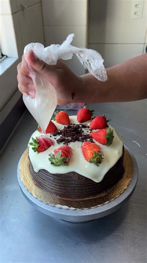 how to make beautiful strawberry cake proper tutorial | #cake