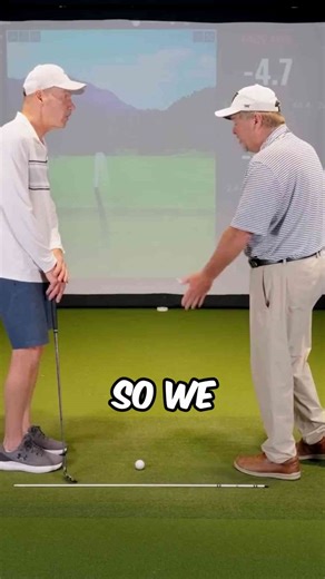 Chipping vs. putting: Master golf’s short game techniques | Golf lesson & tips in simulator