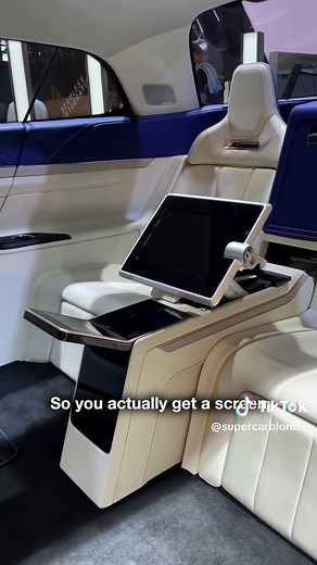 Self-Moving Steering Wheel Concept: The Future of Cars