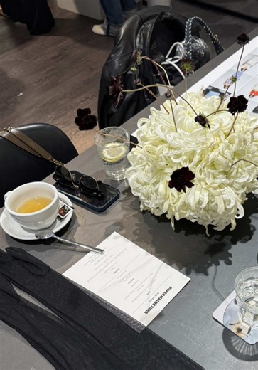 Stylish Autumn Cape Jacket Outfit Ideas