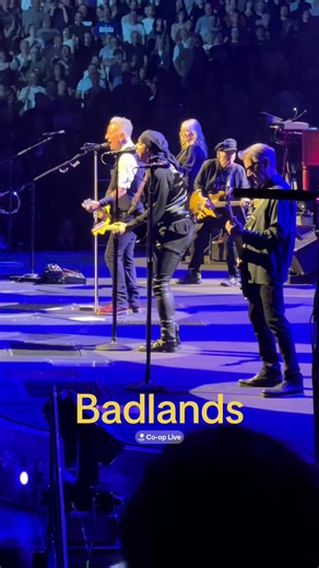 Bruce Springsteen's Badlands Performance in Manchester