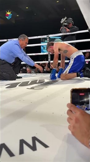 The moment Emmanuel Pacquiao Jr secured his first professional victory 😤
