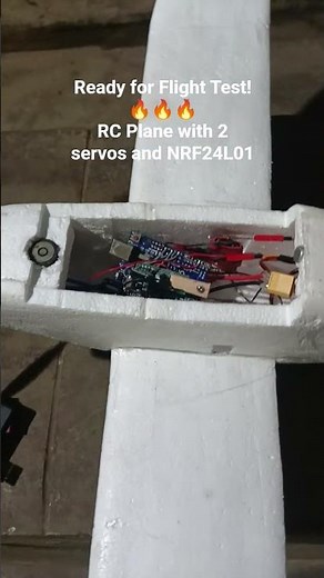 RC Plane with 2 servos and NRF24L01 Arduino