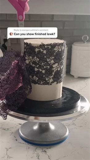 Cake Decorating with Edible Lace Tutorial