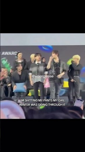 Kpop idol reacting to fans pooping in hanteo award #viral #hanteomusicawards #poopingincident#funny