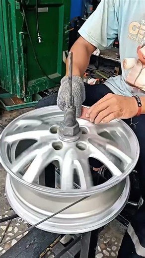 No Lathe, No Problem! Cheap Wheel Spoke Sanding Trick #MechanicLife #AutoEducation #DIYMechanic