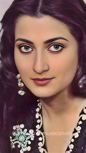 Meri Dushman Hai Yeh | Rafi | Main Tulsi Tere Aangan Ki #shorts