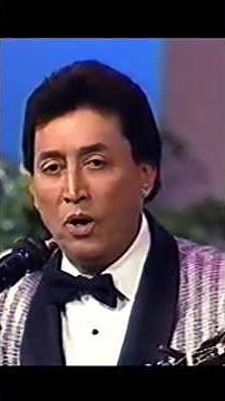 Felipe “La Voz” Rodríguez “Amor robado”