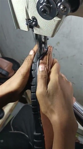 border Sewing machine