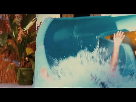 Piranha 3DD (2012)