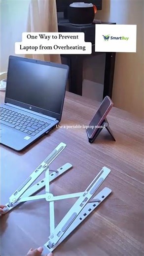 Portable laptop stand