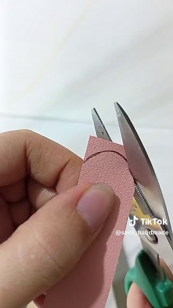 Create a Custom Leather Key Holder: Step-by-Step Guide