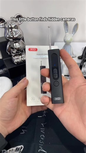 How to Detect Hidden Cameras in Hotel Rooms