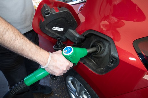 Carburant : faut-il se méfier de l'E10 ?