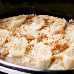 PSA: You can make the BEST banana cake in your slow cooker 🍌 Full recipe: http://dlsh.it/COHrl29 | Delish