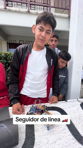 Carro seguidor de línea: tutorial y programación