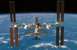 【业余无线电】使用手台+老鹰771天线守听国际空间站ISS转发器HAM通联