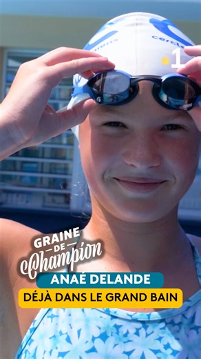 Nouvelle-Calédonie la 1ère on Instagram: "🏊‍♀️✨À seulement 12 ans, Anaé Delande fait déjà des vagues dans la natation calédonienne 🌊 Bébé nageur devenue compétitrice acharnée, l’eau est son terrain de jeu… et d’excellence. 🔥 Spécialiste du papillon (100 m), elle brille aussi en nage libre sur 400 et 800 m, tout en explorant le 4 nages. Avec son coach Thibaut, elle enchaîne jusqu’à 30 km par semaine, préparation physique comprise. Une détermination impressionnante pour son âge 💪 🏅 Déjà au p
