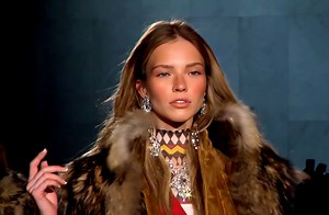 DSQUARED2 FALL WINTER 2015 WOMEN'S FASHION SHOW