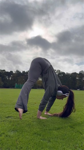 Calisthenics with Me 🔥#motivation #calisthenics #split #stretching #sports #painrelief #shorts